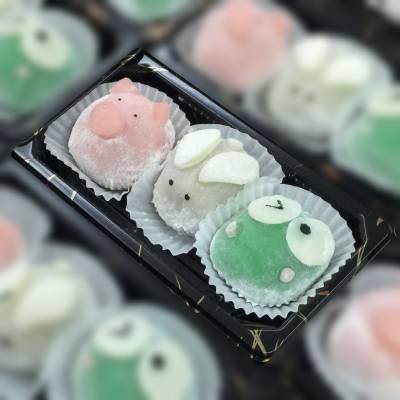 CONbini Menu 10 conbini mochi